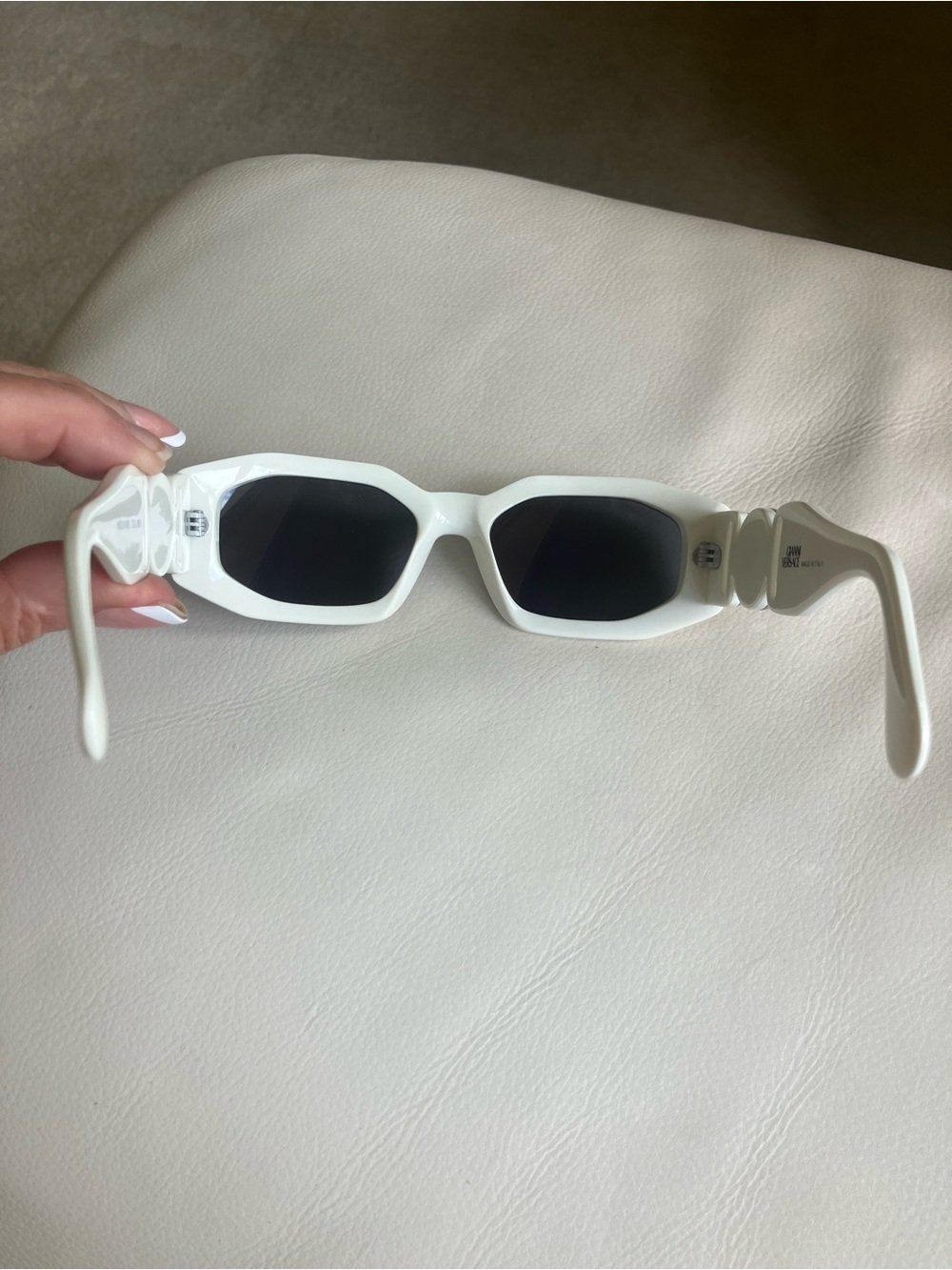 NEW Versace 414/B MAXI MEDUSA BIGGIE 850 White Oval Unisex Sunglasses - Picture 8 of 9